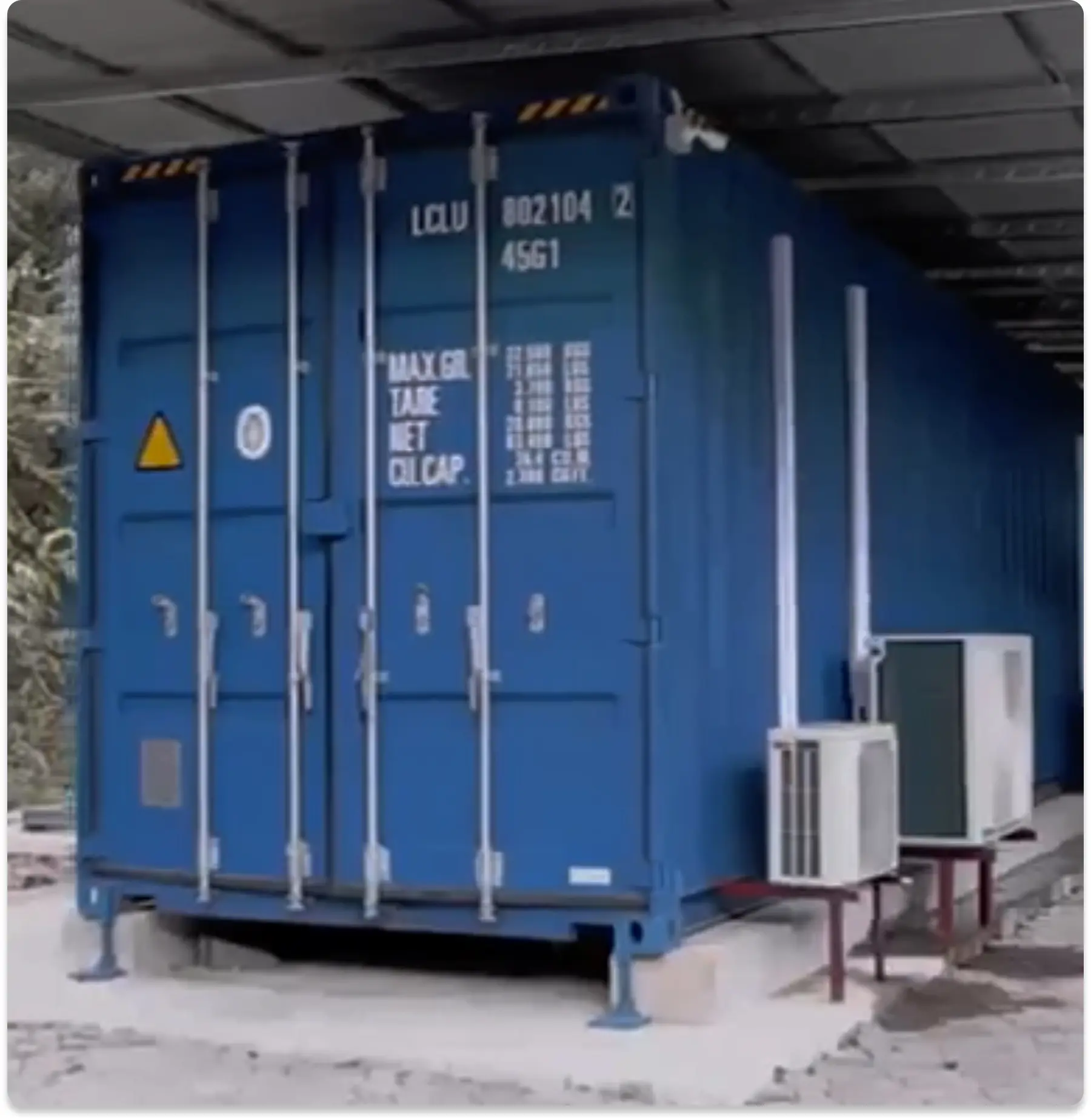 Blue immersion mining container outdoors