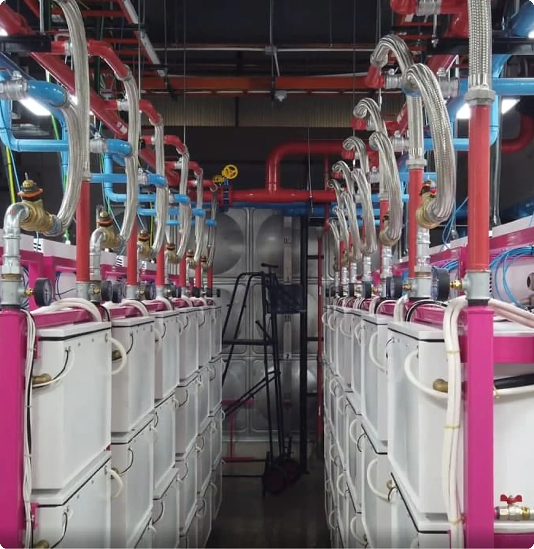 Immersion mining facility with cooling pipes