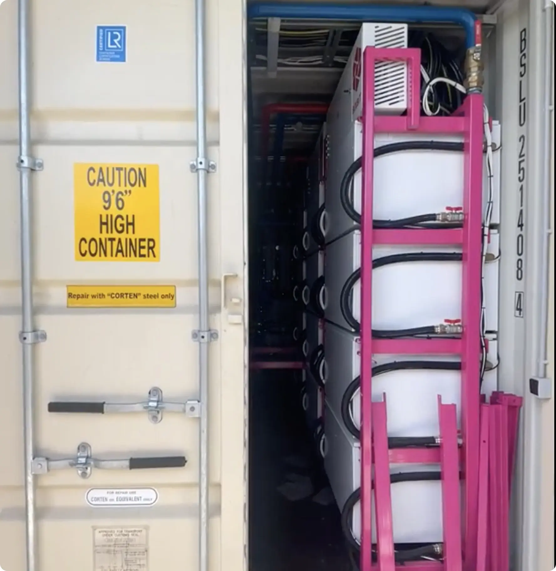 Immersion container interior cooling tanks